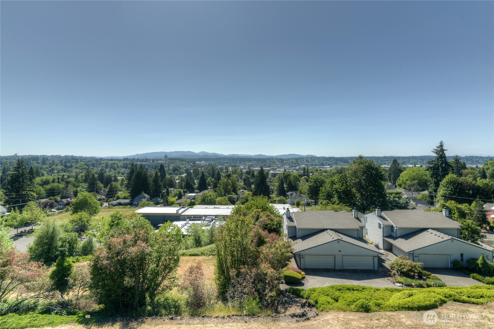 813 McCormick Street Southeast Olympia, WA 98501 - Photo 2 of 35