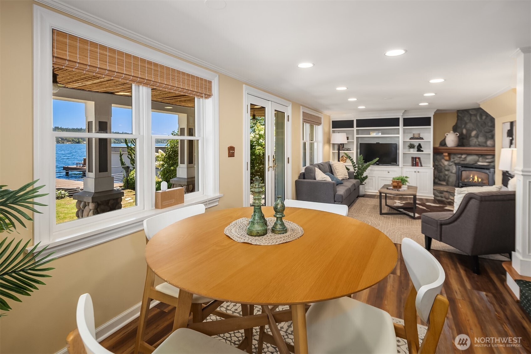11754 Riviera Place Northeast Seattle, WA 98125 - Photo 26 of 39 Gallery Image 26