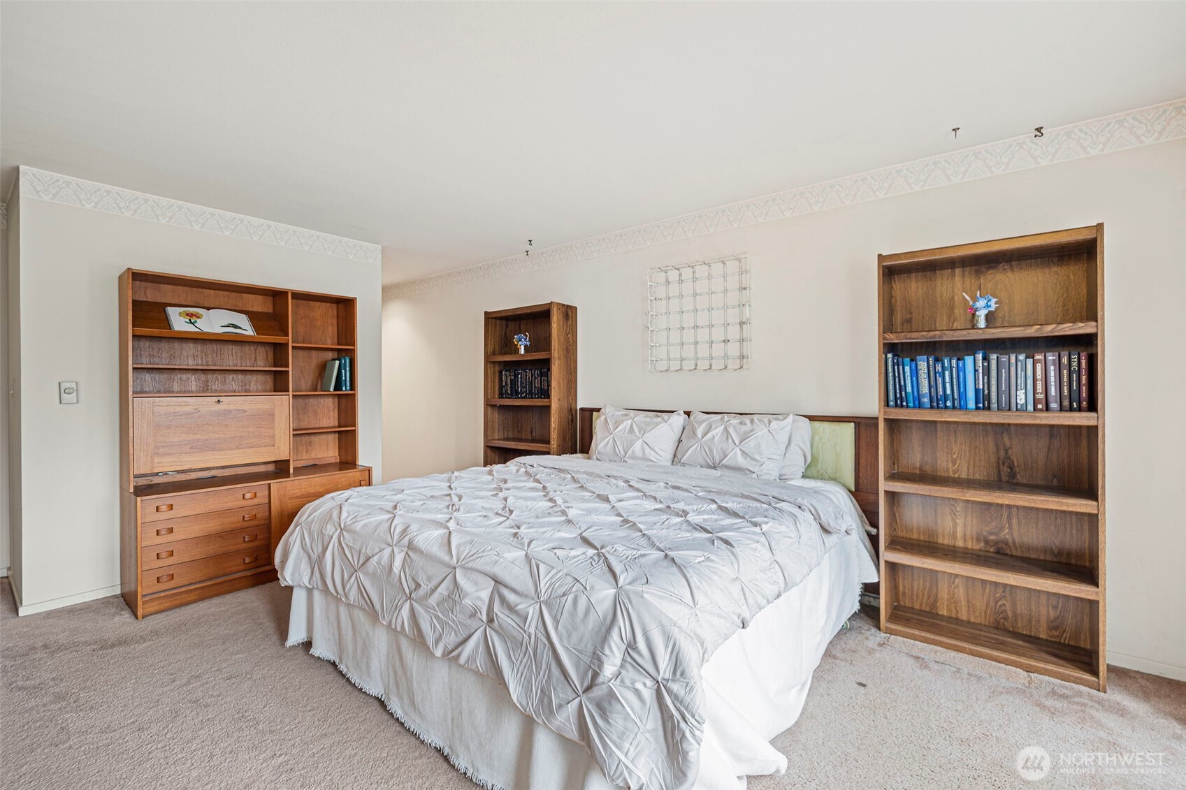 1224 6th Avenue South, Unit C101 Edmonds, WA 98020 - Photo 20 of 29