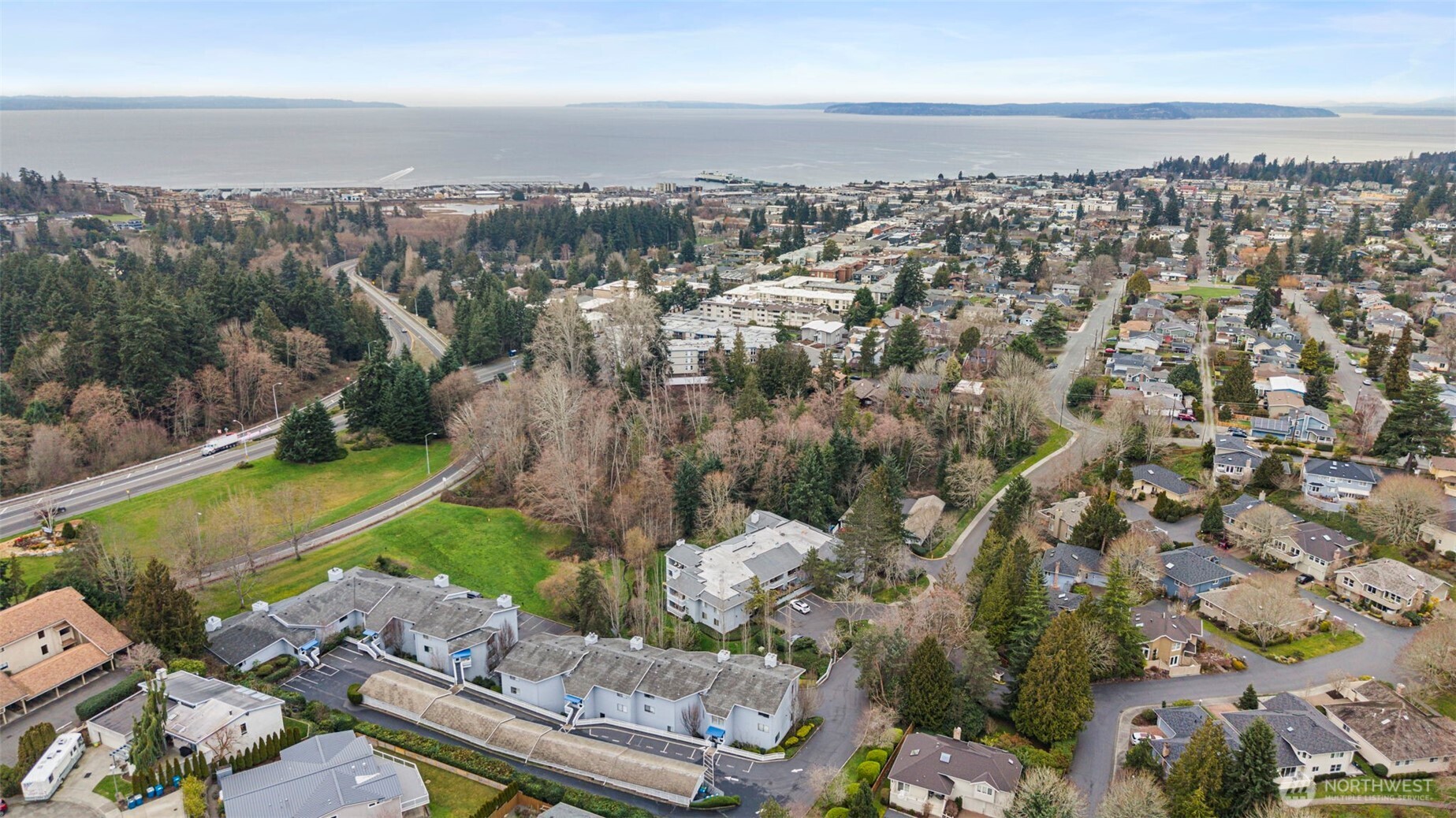 1224 6th Avenue South, Unit C101 Edmonds, WA 98020 - Photo 2 of 29