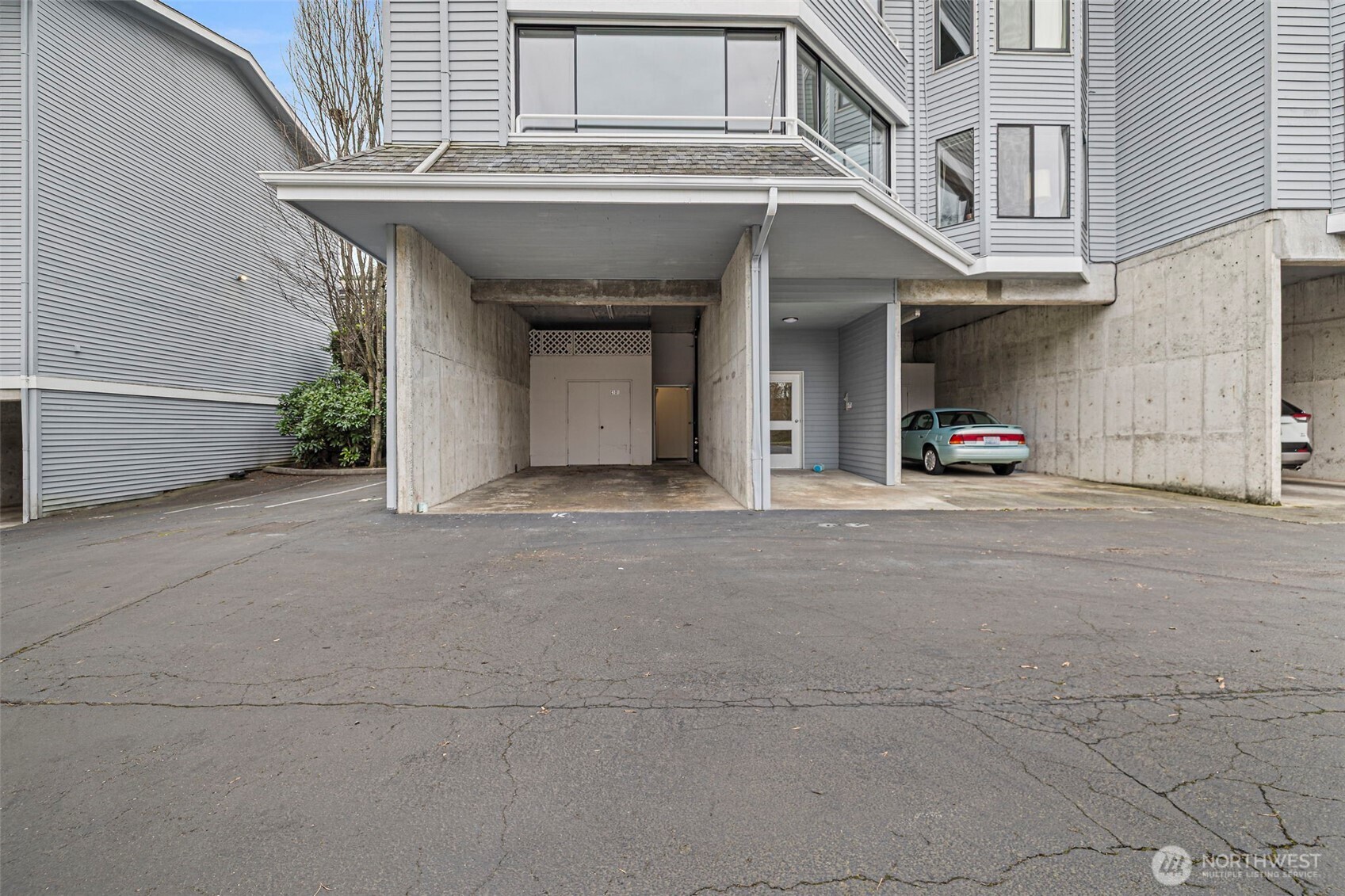 1224 6th Avenue South, Unit C101 Edmonds, WA 98020 - Photo 25 of 29