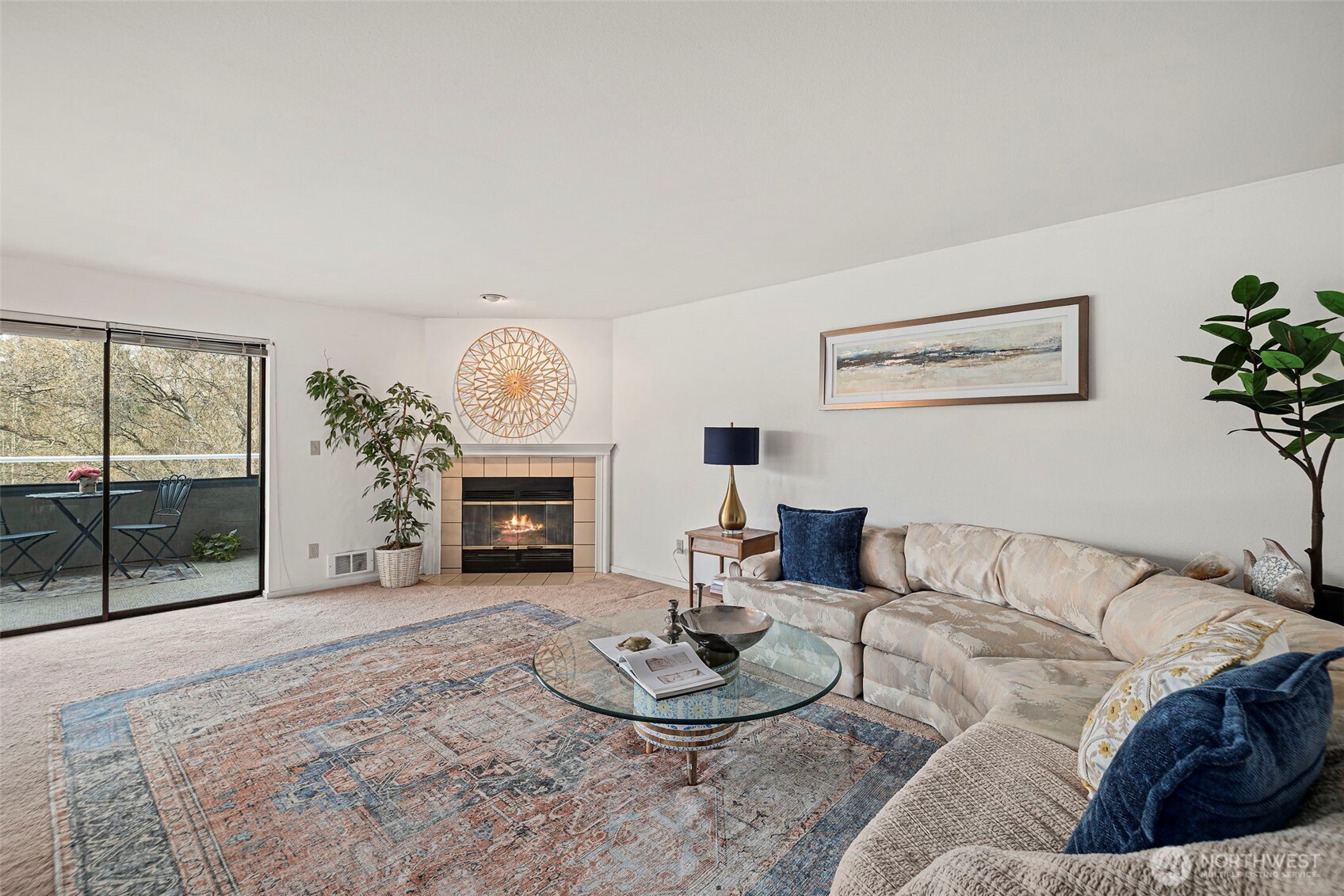 1224 6th Avenue South, Unit C101 Edmonds, WA 98020 - Photo 3 of 29