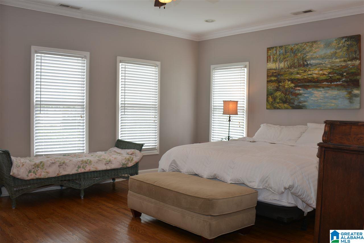 2920 Leland Road Birmingham, AL 35209 - Photo 8 of 32