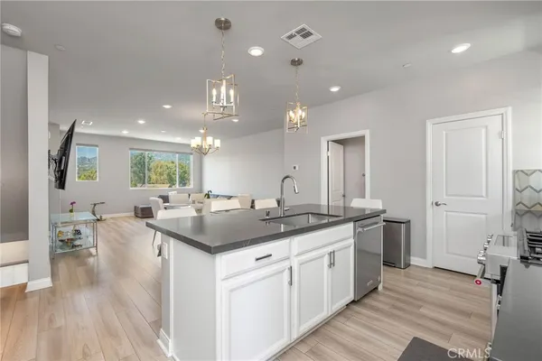 $959,000 | 1414 Sea Lane, San Pedro, CA 90732