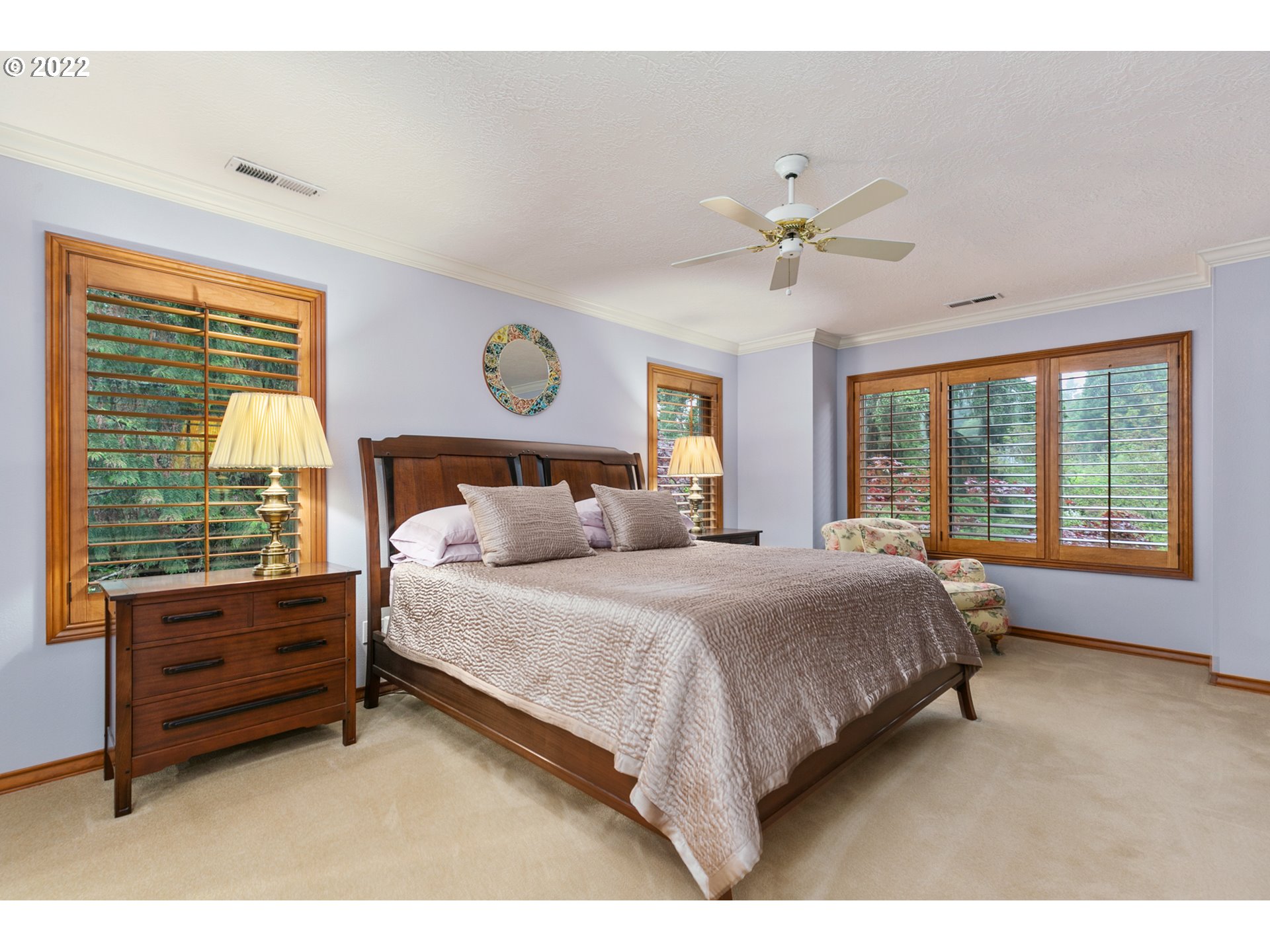 13890 South Carus Road Oregon City, OR 97045 - Photo 8 of 31 a bed room with a bed and a window