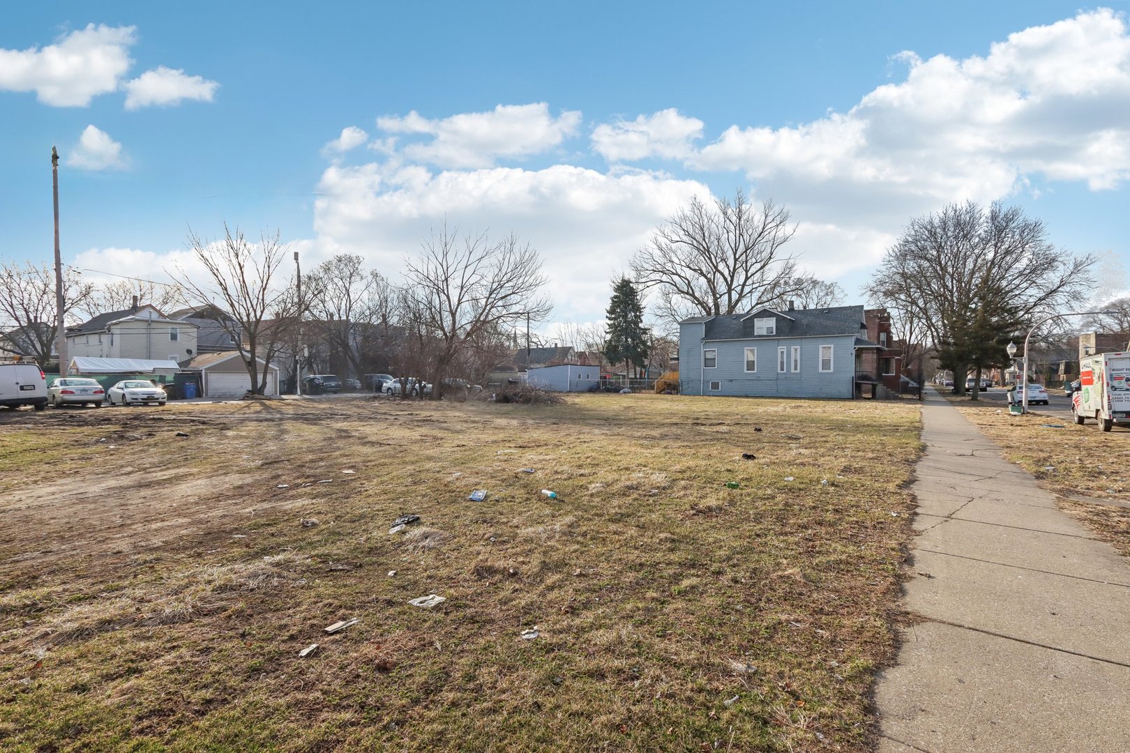 6321 South Carpenter Street Chicago, IL 60621 - Photo 4 of 9 a view of yard covered with snow