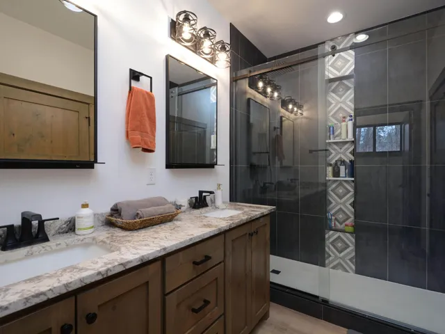 $712,000 | 26540 Edna Lake Road, Nisswa, MN 56468