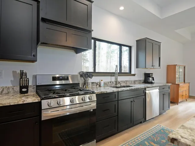 $712,000 | 26540 Edna Lake Road, Nisswa, MN 56468