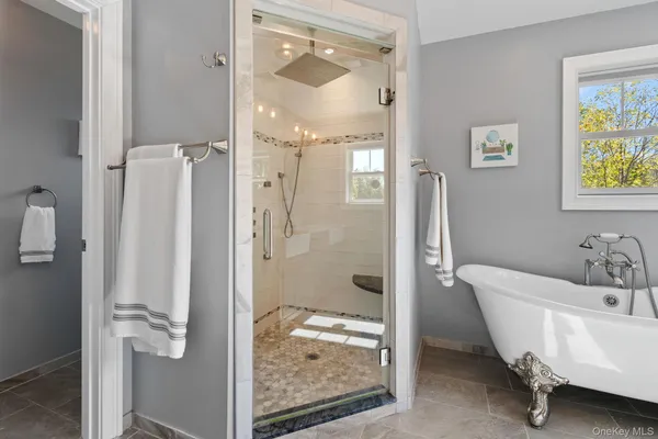 $924,999 | 42 Colonial Avenue, Warwick, NY 10990