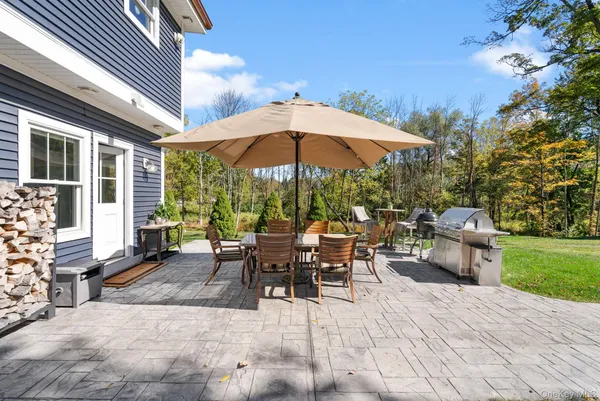 $924,999 | 42 Colonial Avenue, Warwick, NY 10990