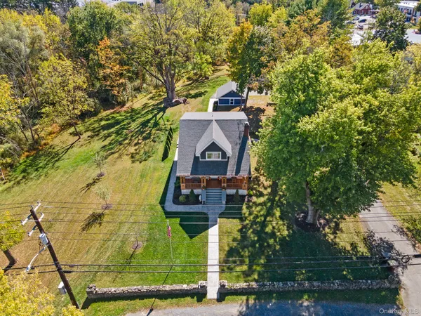 $924,999 | 42 Colonial Avenue, Warwick, NY 10990