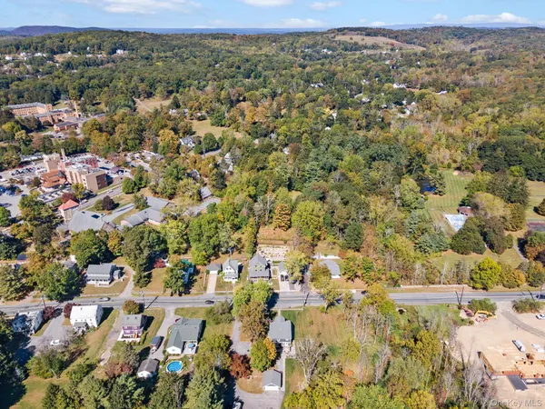 $924,999 | 42 Colonial Avenue, Warwick, NY 10990