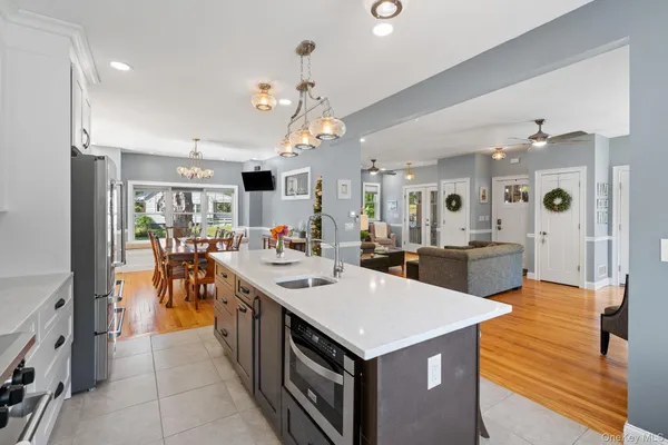 $924,999 | 42 Colonial Avenue, Warwick, NY 10990