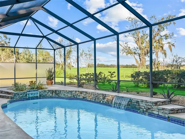 $470,000 | 17243 Southeast 116th Court Road, Summerfield, FL 34491