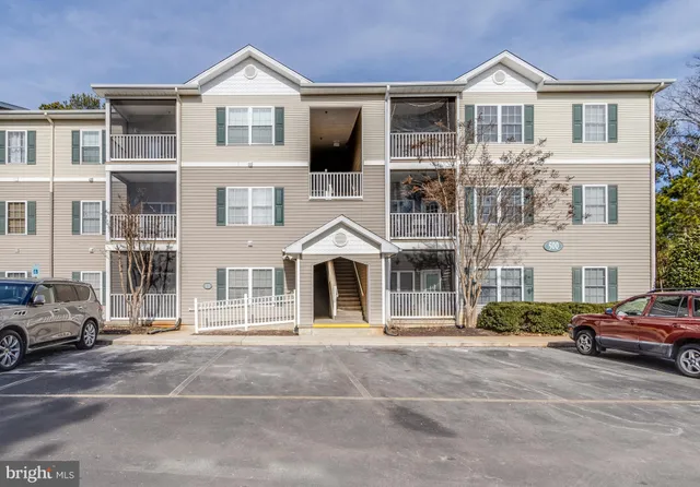 $359,900 | 500 Cascade Lane, Unit 522, Rehoboth Beach, DE 19971