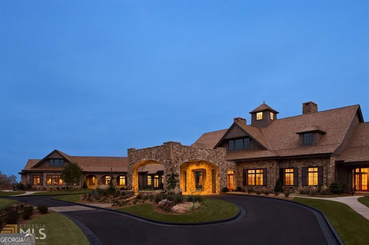 17 Cottage Lane, Unit 202 Toccoa, GA 30577 - Photo 35 of 43 a front view of a house with yard and parking