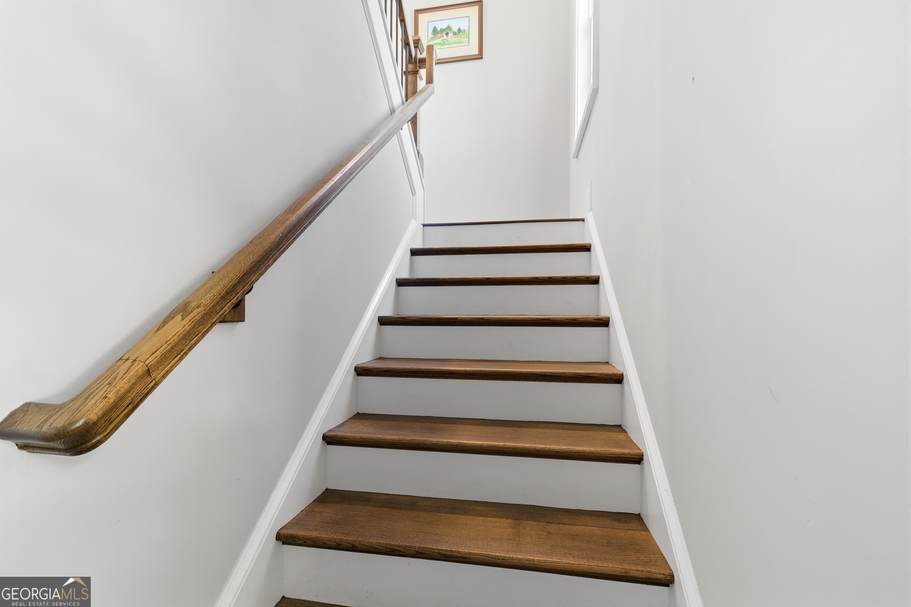 17 Cottage Lane, Unit 202 Toccoa, GA 30577 - Photo 4 of 43 a view of entryway