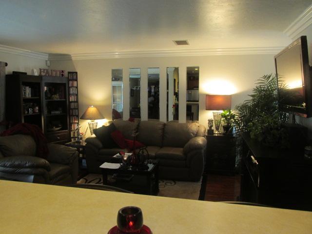 8957 Ildica Street Spring Valley, CA 91977 - Photo 4 of 22 Gallery Image 4