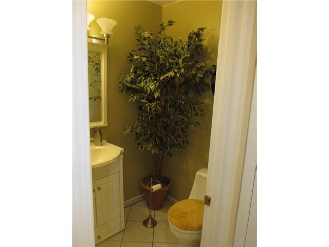 8957 Ildica Street Spring Valley, CA 91977 - Photo 10 of 22 Downstairs Bath