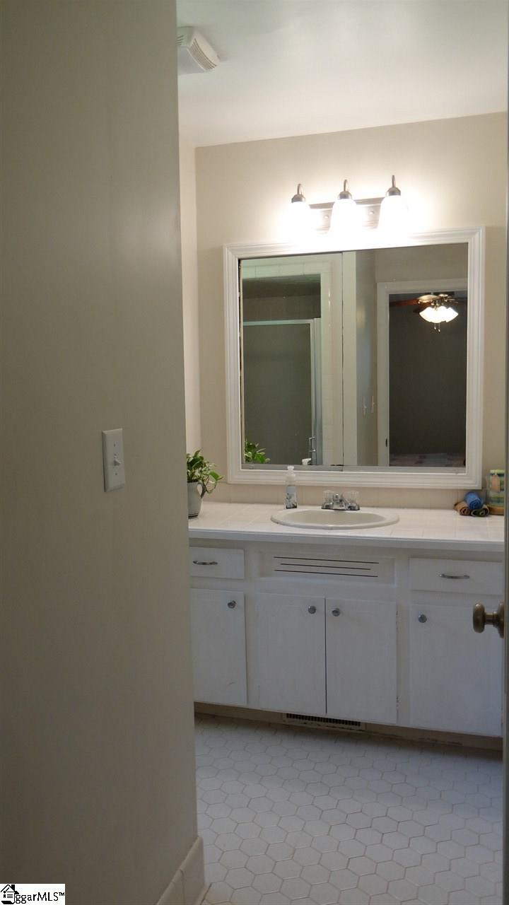 103 Harrison Road Easley, SC 29642 - Photo 13 of 26 Gallery Image 13