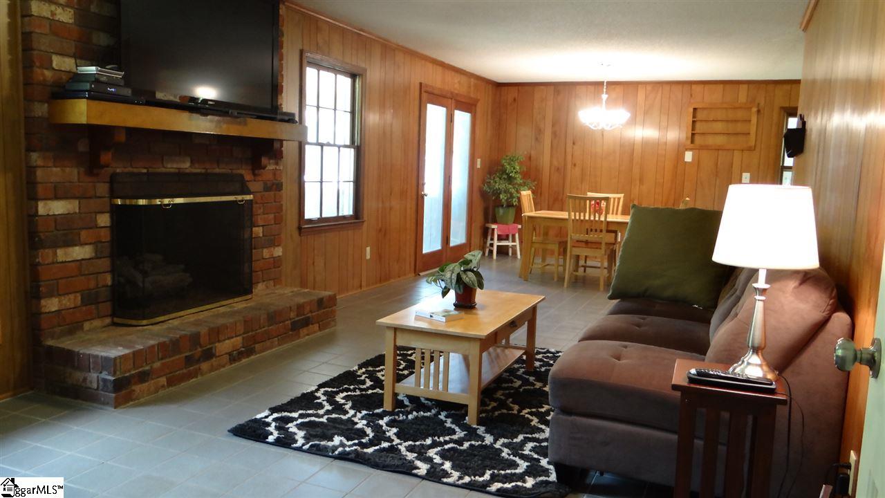 103 Harrison Road Easley, SC 29642 - Photo 4 of 26 Gallery Image 4