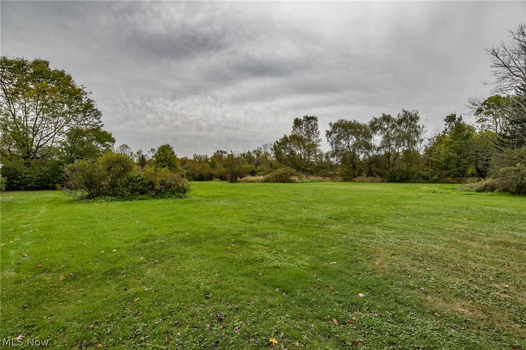 18121 Snyder Road Chagrin Falls, OH 44023 - Photo 29 of 30 Gallery Image 29