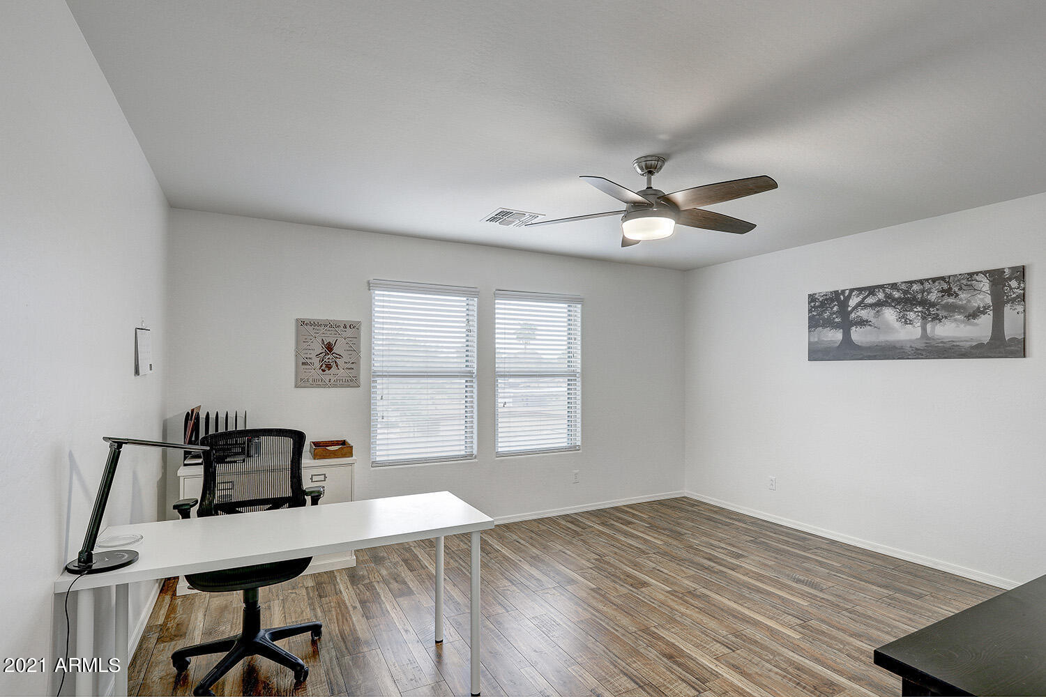 3027 East Charter Oak Road Phoenix, AZ 85032 - Photo 22 of 39 Bedroom 4
