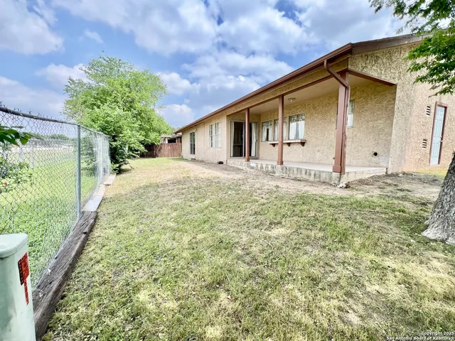 $1,600 | 6803 Indian Lake Drive, San Antonio, TX 78244