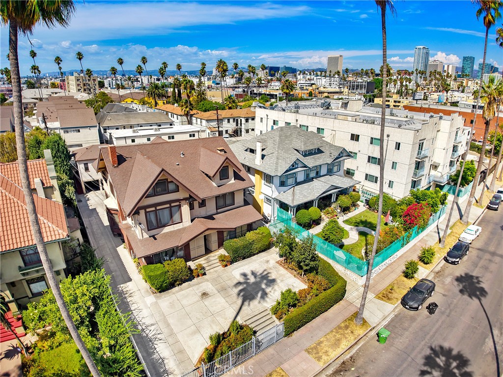 1041 Elden Avenue Los Angeles, CA 90006 - Photo 23 of 25 a view of a city with tall buildings