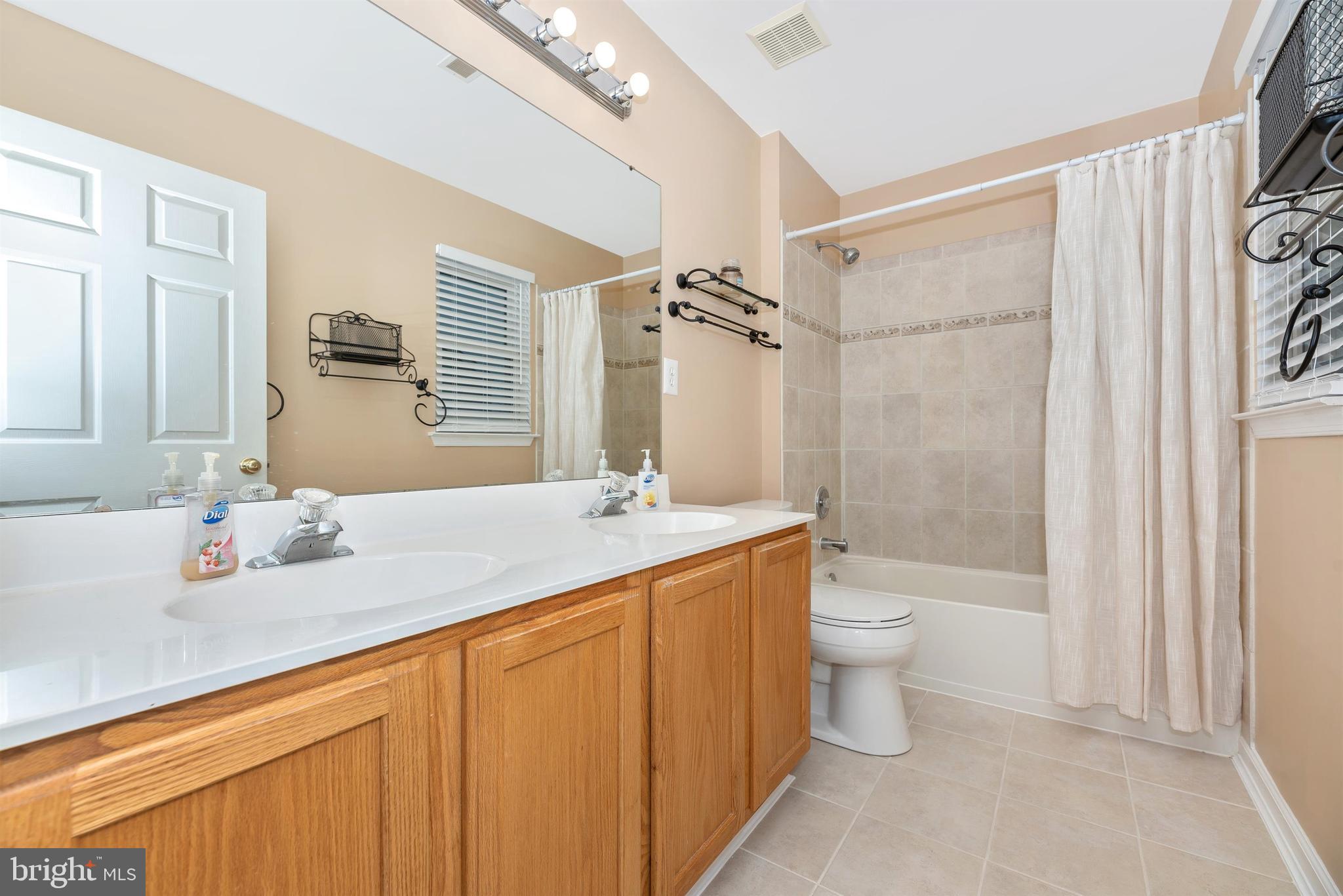 1306 Longbow Road Mount Airy, MD 21771 - Photo 14 of 58 Gallery Image 14