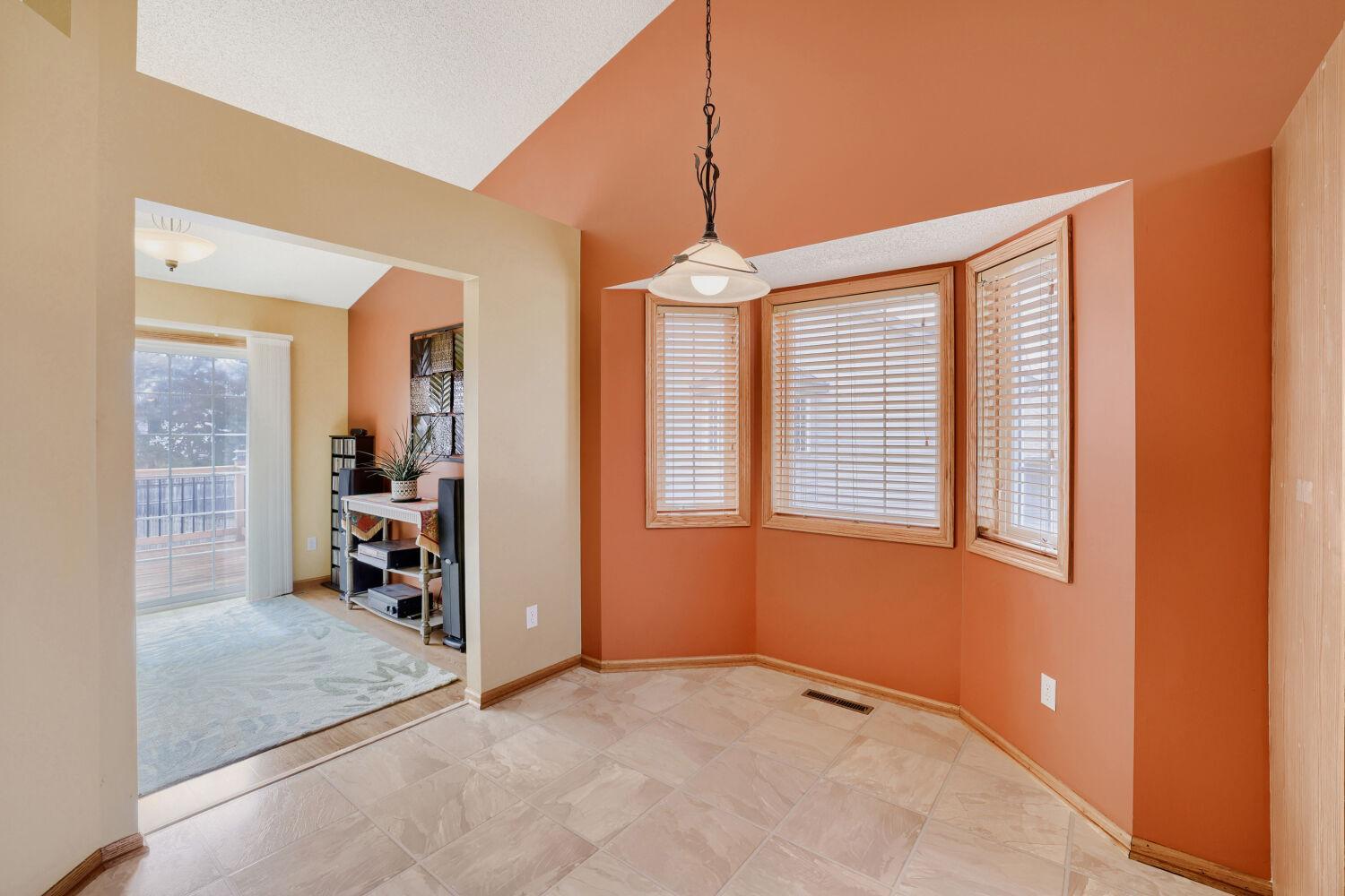 1273 Driving Park Road Stillwater, MN 55082 - Photo 4 of 27