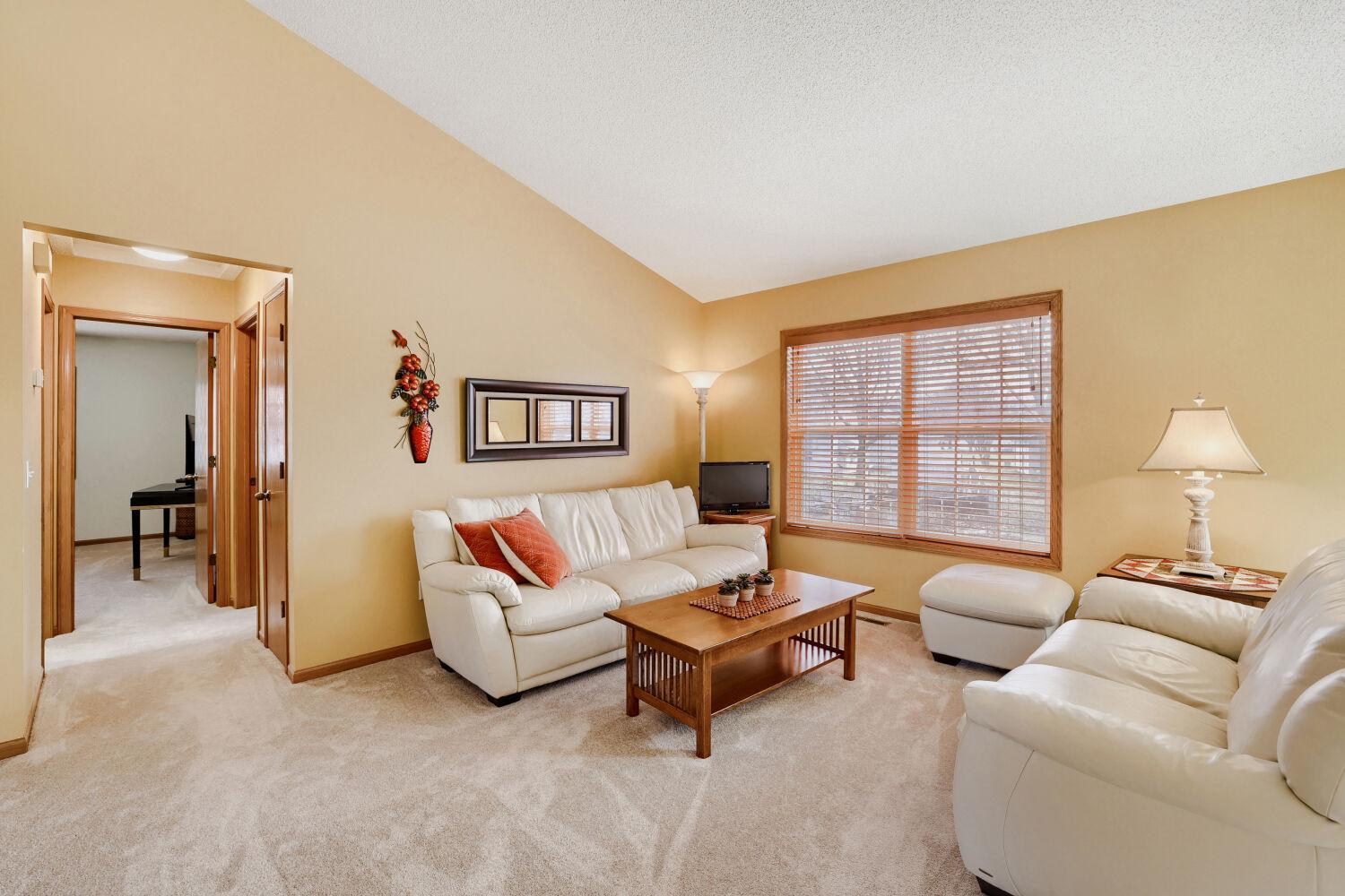 1273 Driving Park Road Stillwater, MN 55082 - Photo 6 of 27