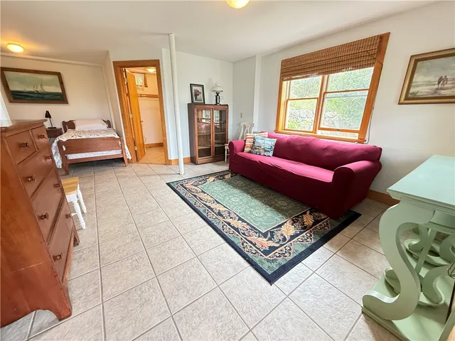 $1,775,000 | 1557 West Side Road, Block Island, RI 02807