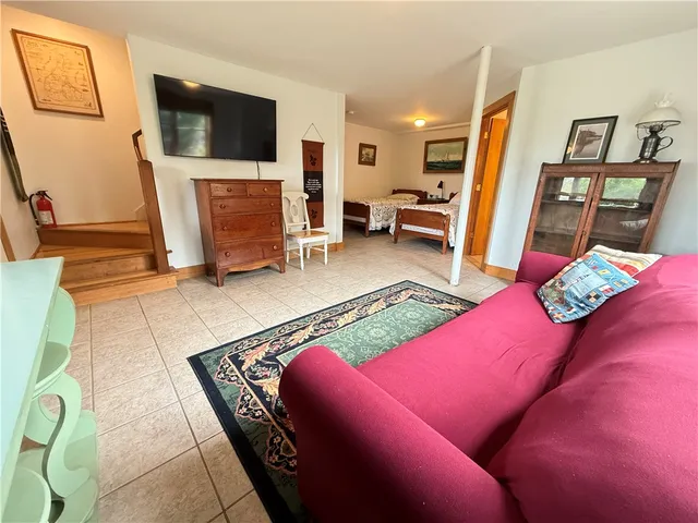 $1,775,000 | 1557 West Side Road, Block Island, RI 02807