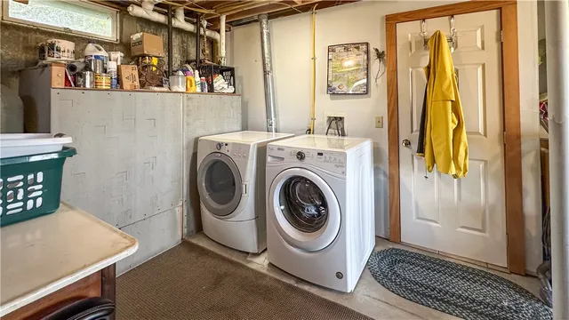 $1,775,000 | 1557 West Side Road, Block Island, RI 02807