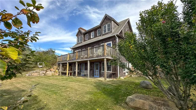 $1,775,000 | 1557 West Side Road, Block Island, RI 02807