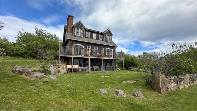 $1,775,000 | 1557 West Side Road, Block Island, RI 02807