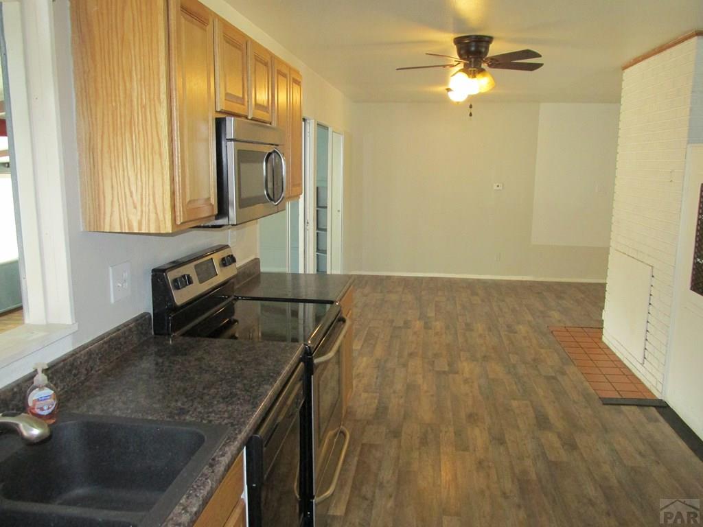 8 Duncan Road Pueblo, CO 81001 - Photo 9 of 15