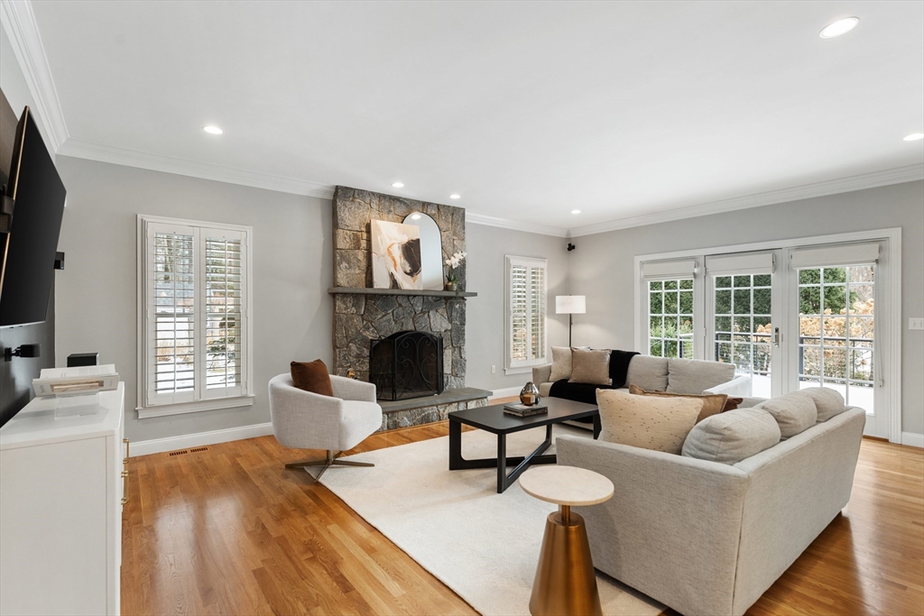 127 Shade Street Lexington, MA 02421 - Photo 7 of 42