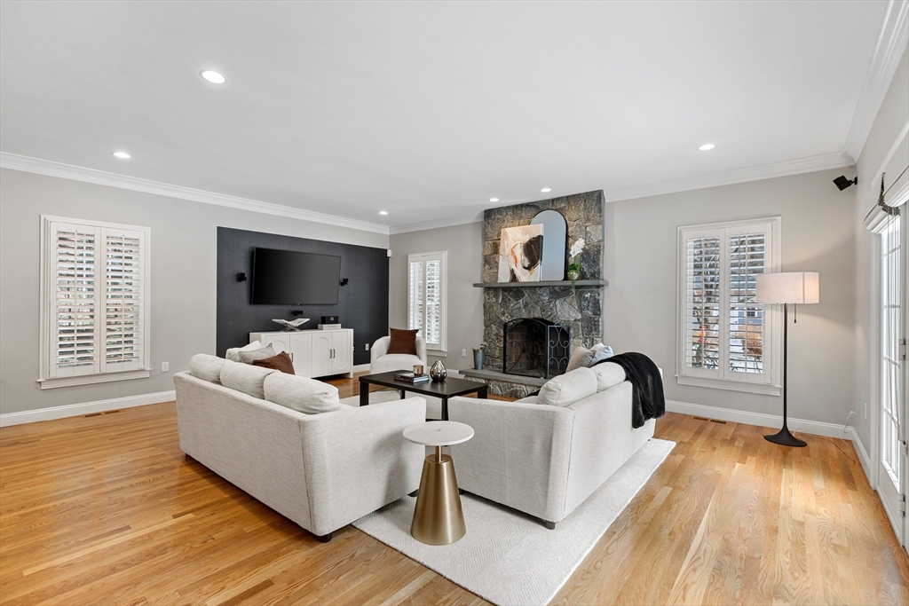 127 Shade Street Lexington, MA 02421 - Photo 8 of 42