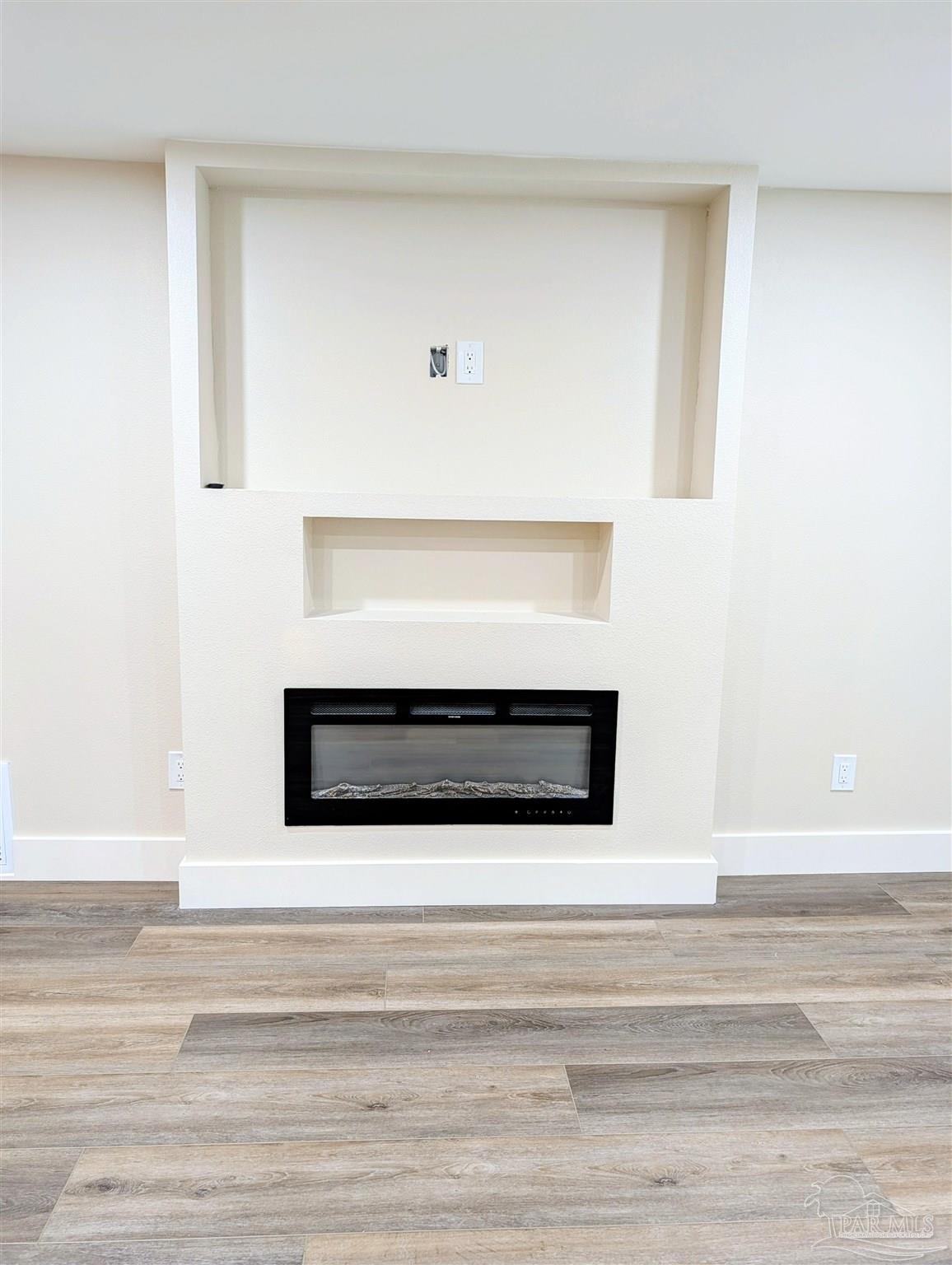 222 Santa Rosa Road Cantonment, FL 32533 - Photo 11 of 48 a view of washer and dryer