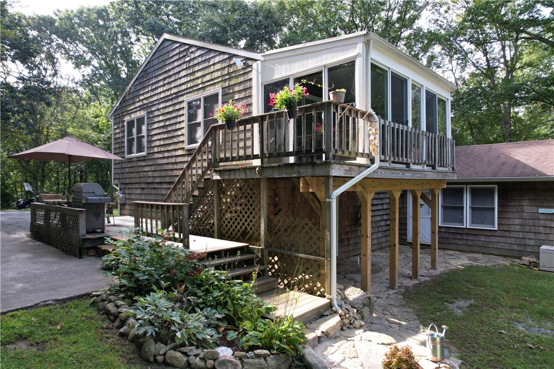 105 Mill Pond Road Exeter, RI 02822 - Photo 3 of 32