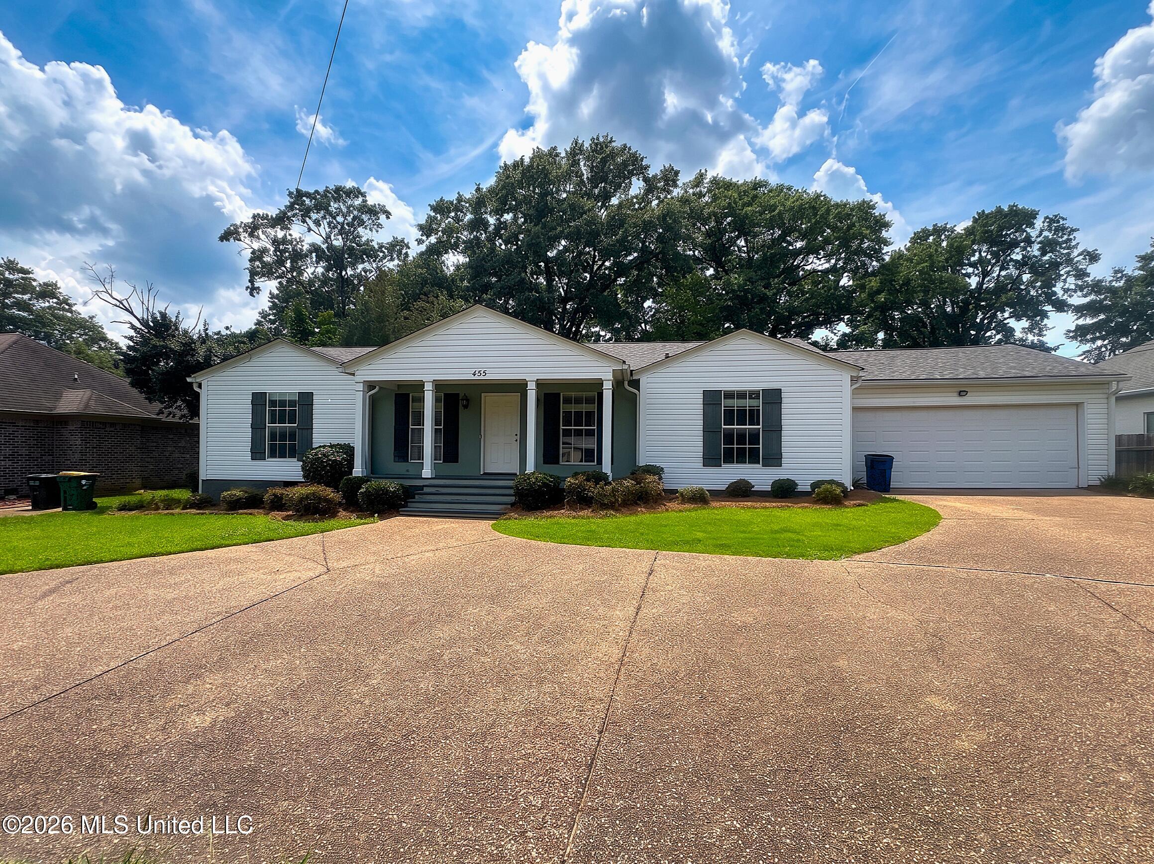 455 South Wheatley Street Ridgeland, MS 39157 - Photo 1 of 15 1 (Main Photo) (2)