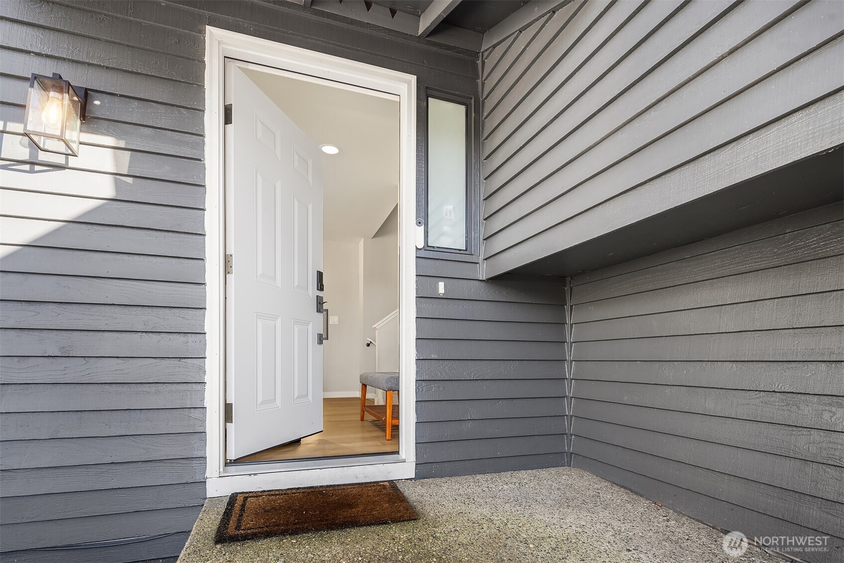 17204 109th Place Southeast Renton, WA 98055 - Photo 2 of 29