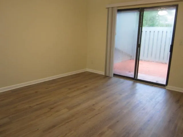 $2,200 | 800 Bay Drive, Unit 7, Niceville, FL 32578