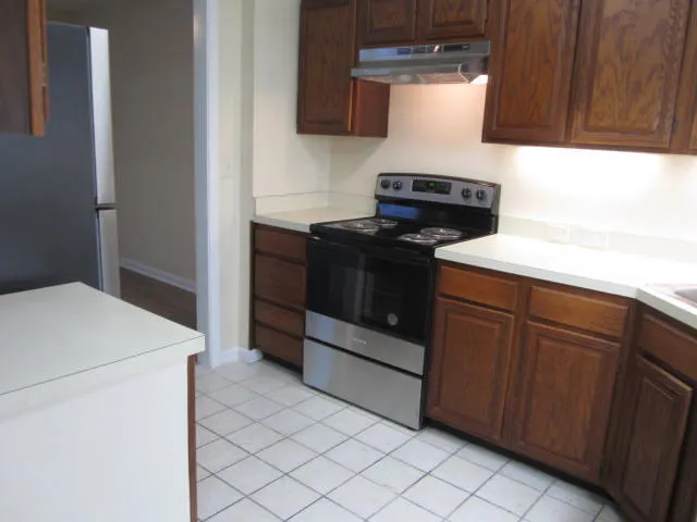 $2,200 | 800 Bay Drive, Unit 7, Niceville, FL 32578