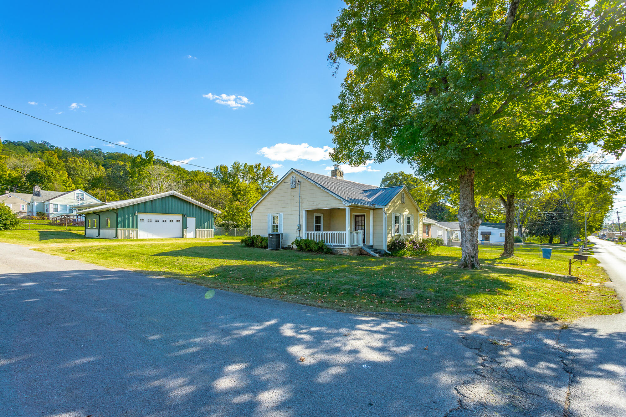 3314 Redding Road Red Bank, TN 37415 - Photo 4 of 32 3314 Redding Road HD-58