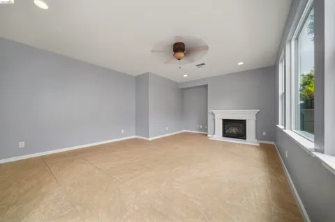 $1,100,000 | 423 Toscana Way, Hayward, CA 94545