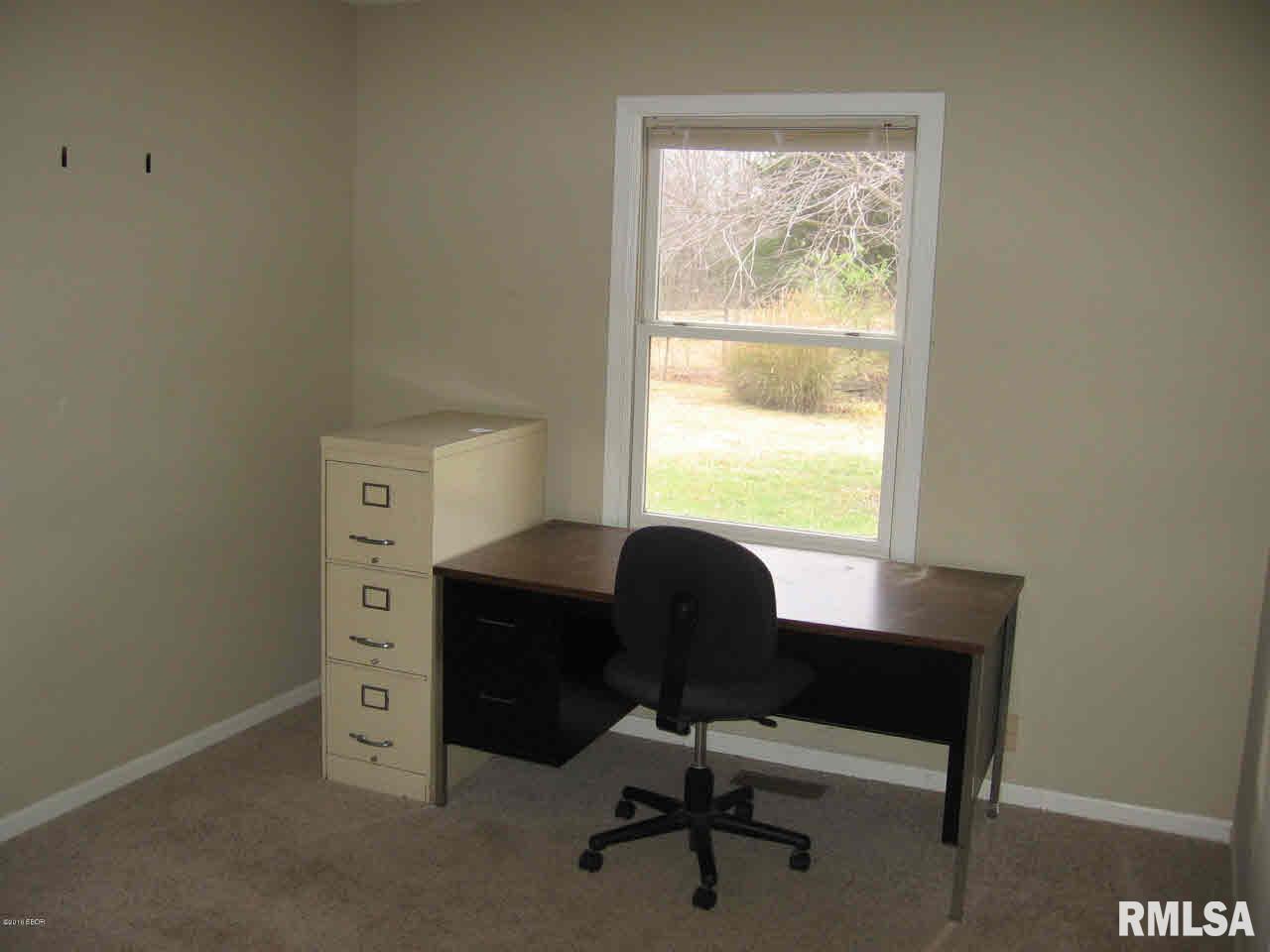 2418 Shagbark Road Salem, IL 62881 - Photo 13 of 22