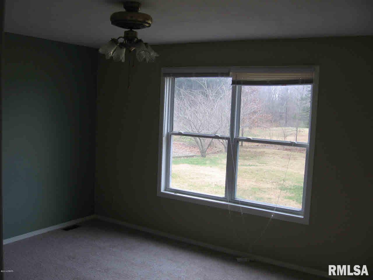 2418 Shagbark Road Salem, IL 62881 - Photo 14 of 22